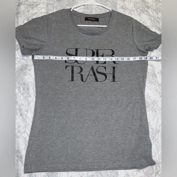 SUPERTRASH Tshirt - Size L - pre- owned. - Picture 3 of 5